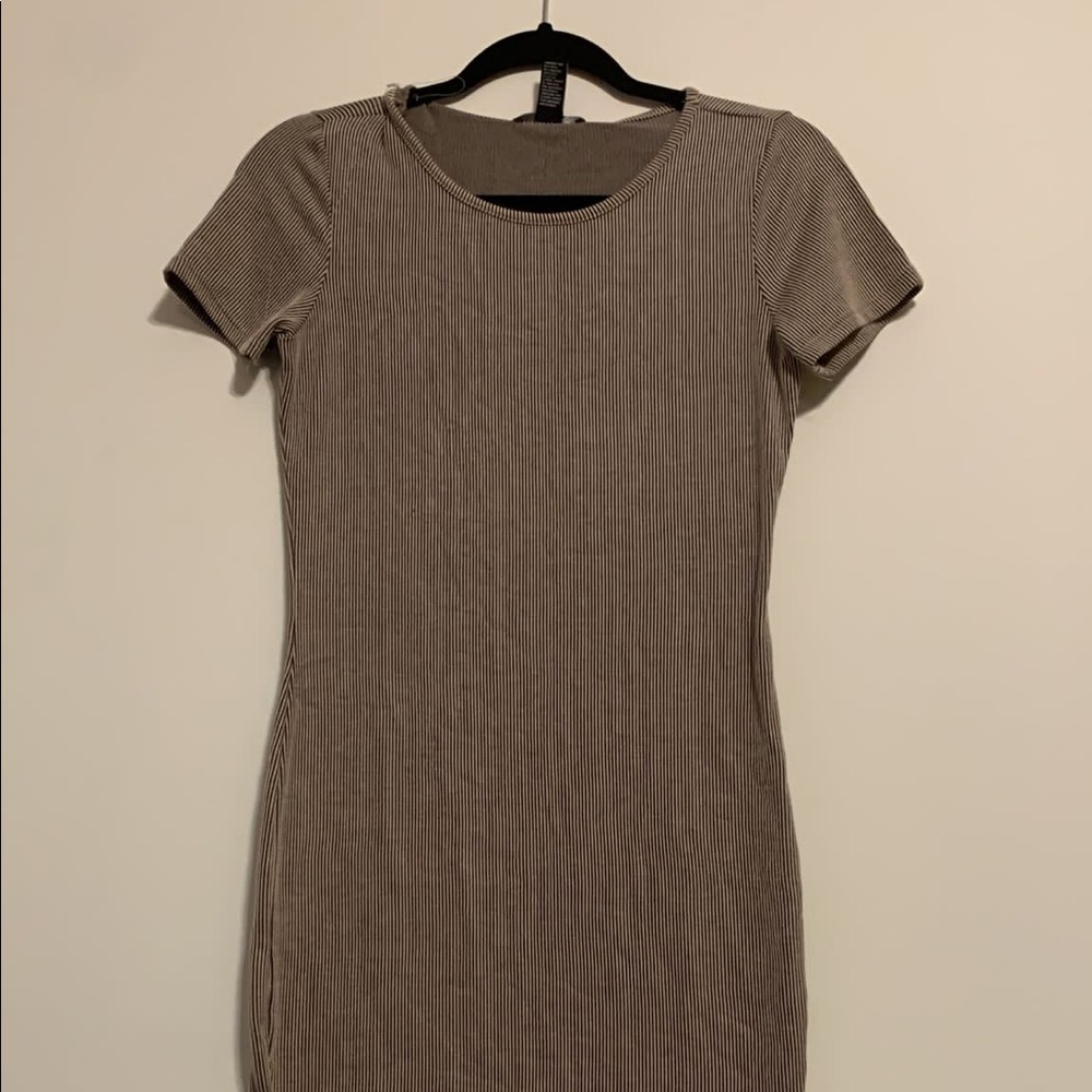 Forever 21 short sleeve Knit Mini Dress